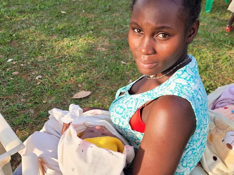 Beautiful-mum-and-Baby-Act4Africa-1024x768