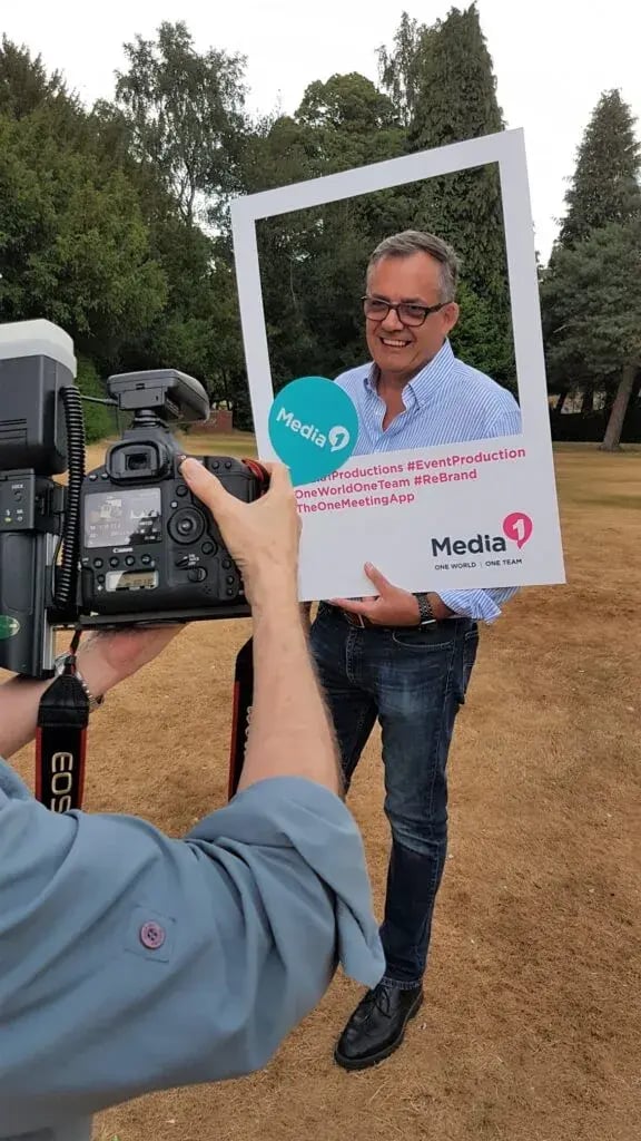 Branding-Media-1-576x1024